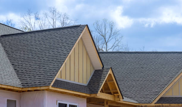 Best Emergency Roof Repair Services  in Bayshe, OR